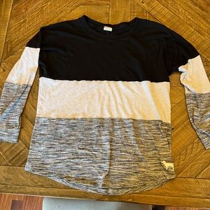 Women’s Pink Victorias Secret Logo Long Sleeve Pullover Black White Grey